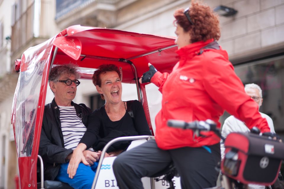 Bari: Bike-Rickshaw City Tour