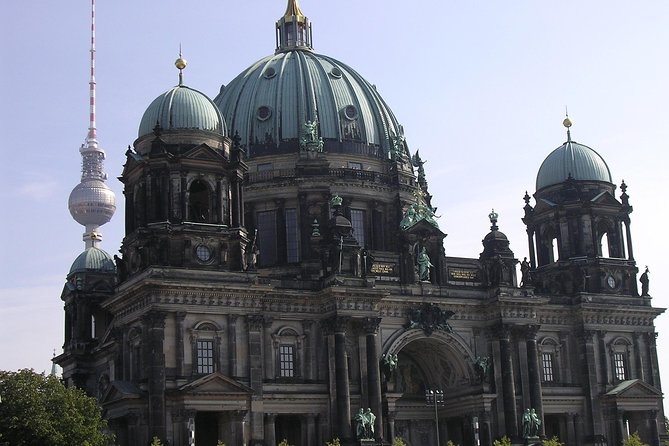 Berlin Highlights Private Guided Walking Tour - Museum Island and Berlin Cathedral