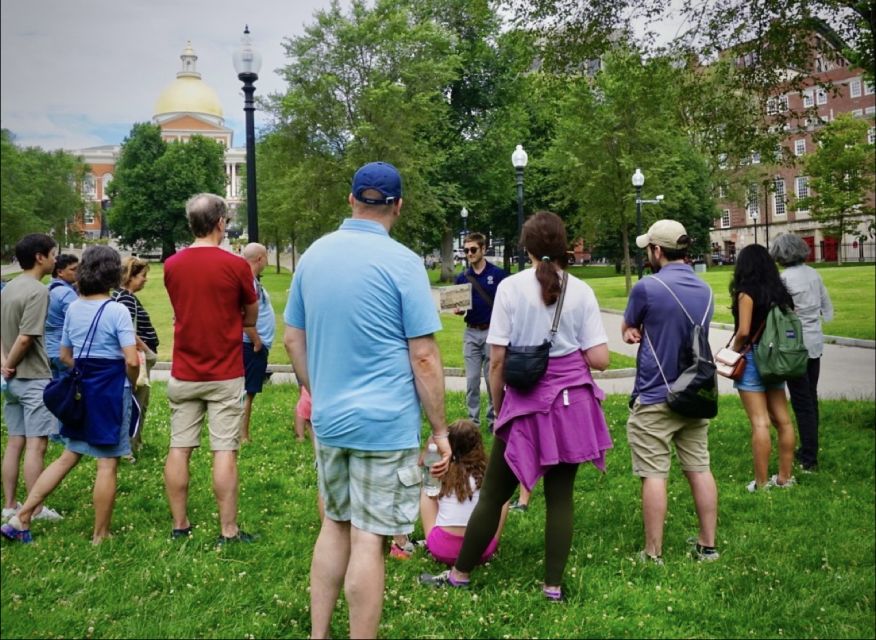 Boston: Beacon Hill Small Group Walking History Tour