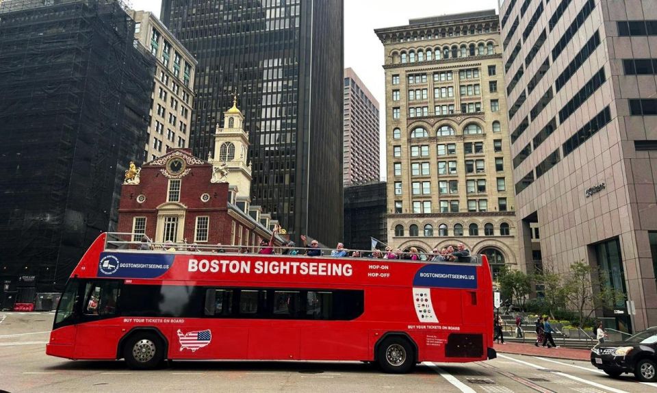 Boston: Hop-On Hop-Off Double-Decker Bus Sightseeing Tour