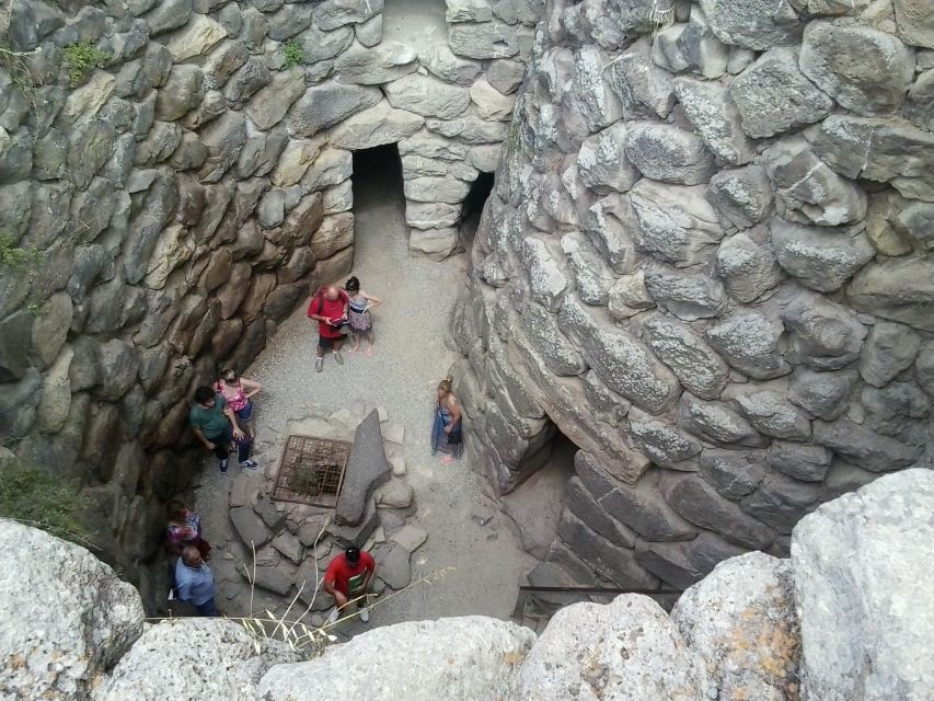 Cagliari: UNESCO Site of Su Nuraxi Di Barumini Guided Tour