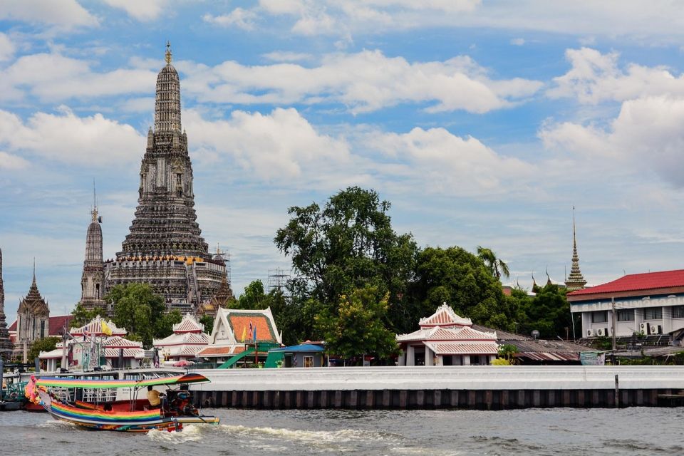 Canals of Bangkok: a New Point of View on the City