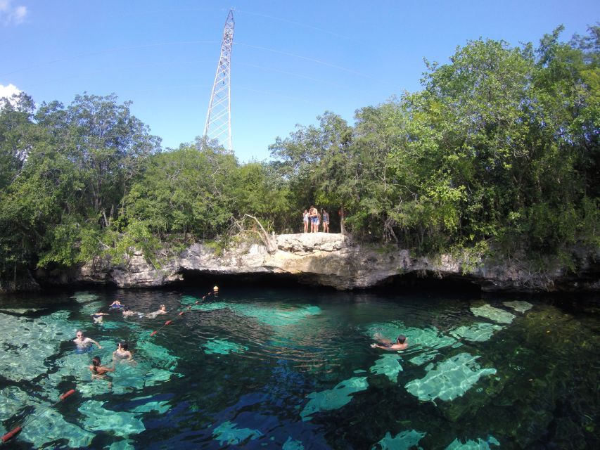 Cancún: Snorkeling With Marine Turtles and Cenote Swim