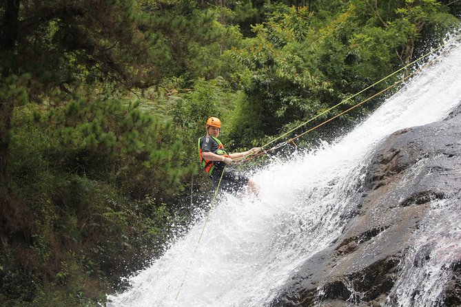 Canyoning Da Lat Vietnam