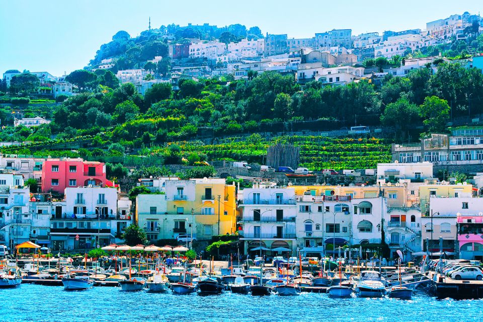 Capri: Private Island Boat Tour for Couples