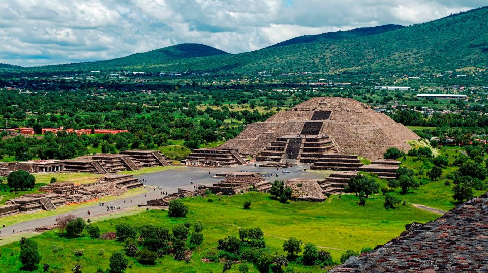 Cdmx: Teotihuacan Tour With Transport, Basilica & Tlatelolco