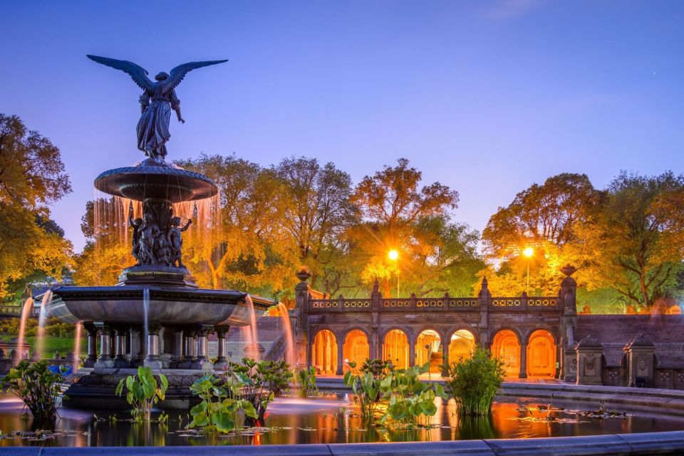 Central Park NYC: First Discovery Walk and Reading Tour