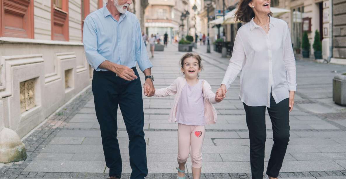 Charming Óbidos Family Walking Tour: Explore Historic Marvels