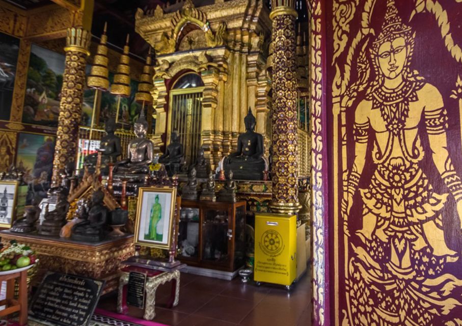 Chiang Mai: Historic Old City 4-Hour Guided Bike Tour