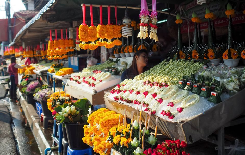 Chiang Mai: Local Food and Markets Guided Walking Tour - Tour Details