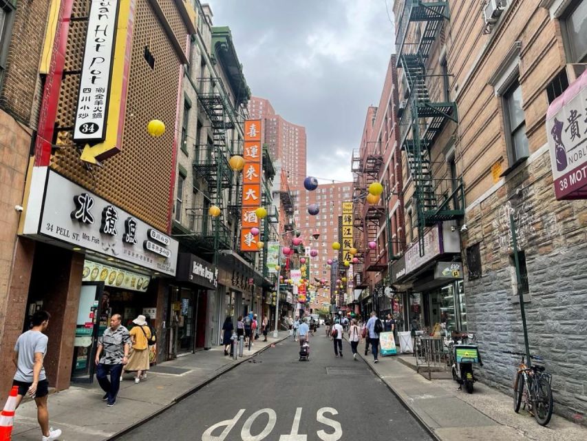 Chinatown Walking Food Tour of New York