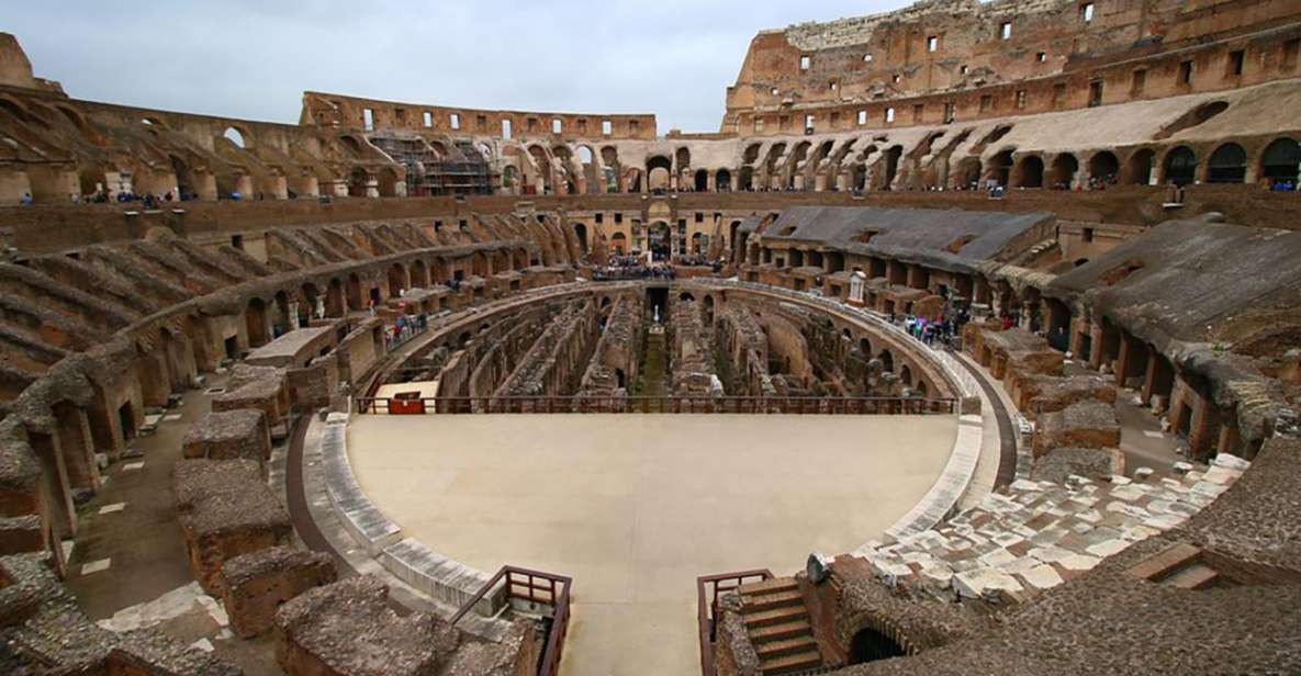 Colosseum With Arena and Roman Forum Tour