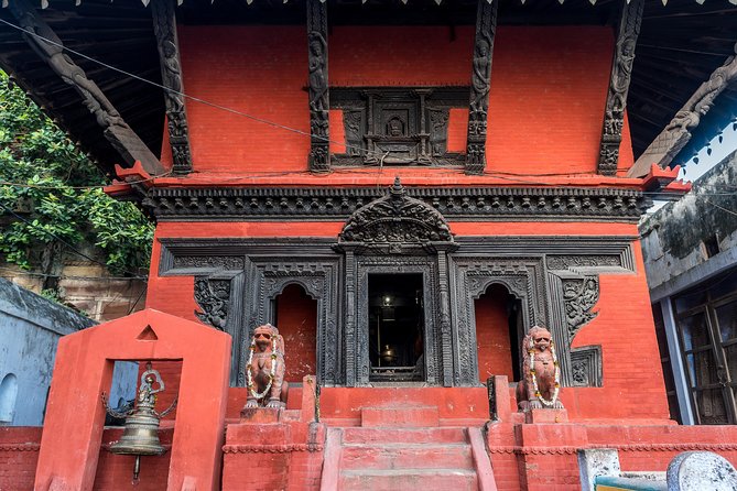 Cultural & Spiritual Trails of Old Town Varanasi Guided Walking Tour - Unveiling the Ancient Citys Layers