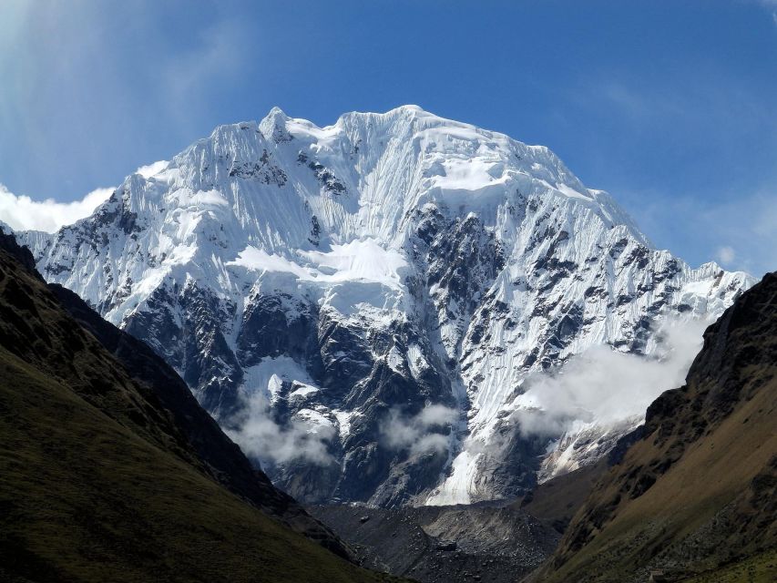 Cusco: Salkantay Trek 4 Days 3 Nights to Machu Picchu & Meals