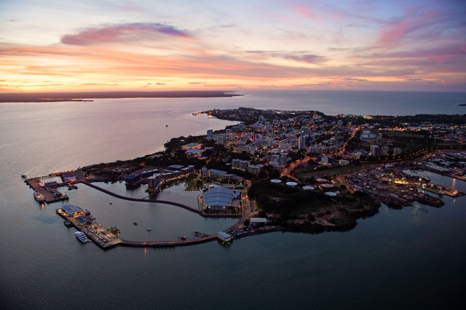 Darwin Harbour: Gaze and Graze Sunset Cruise