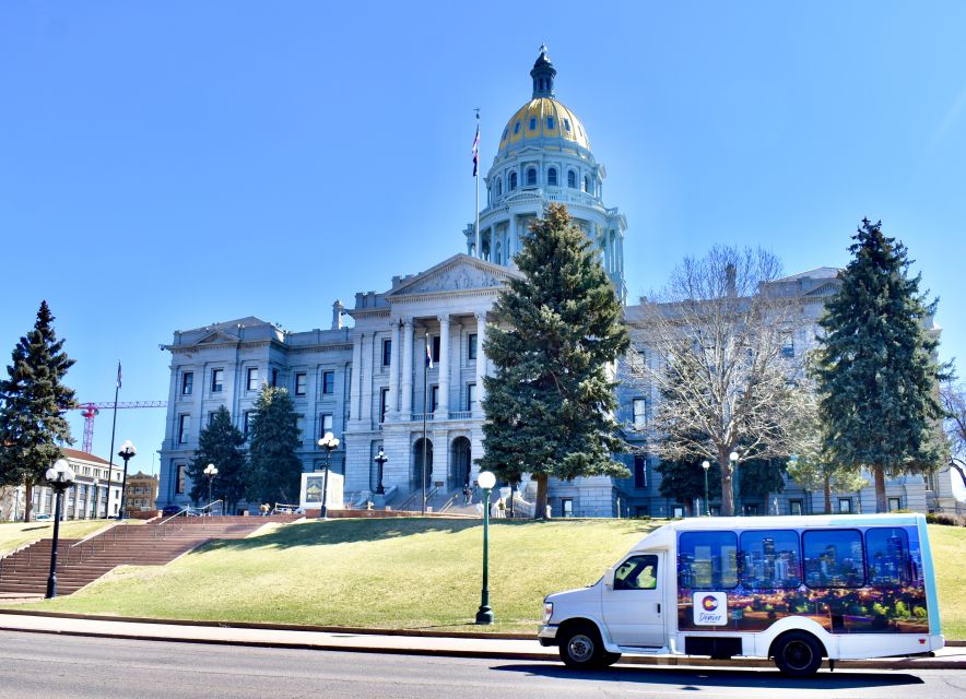 Denver: City Highlights, Views, and Secret Spots Bus Tour