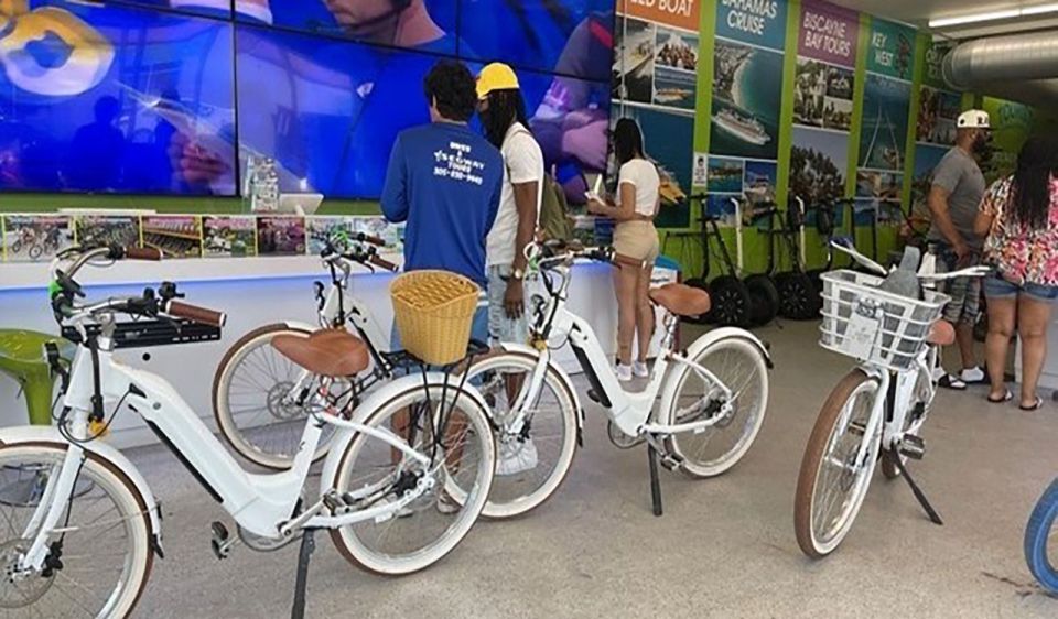 Electric Bike Tour in South Beach