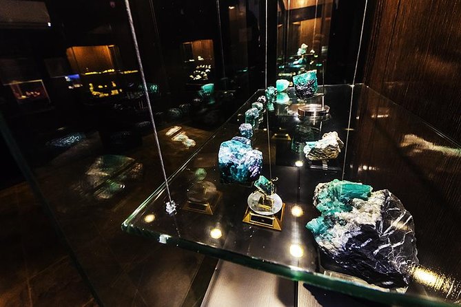 Emerald Museum and Factory Tour - Tour Overview and Highlights