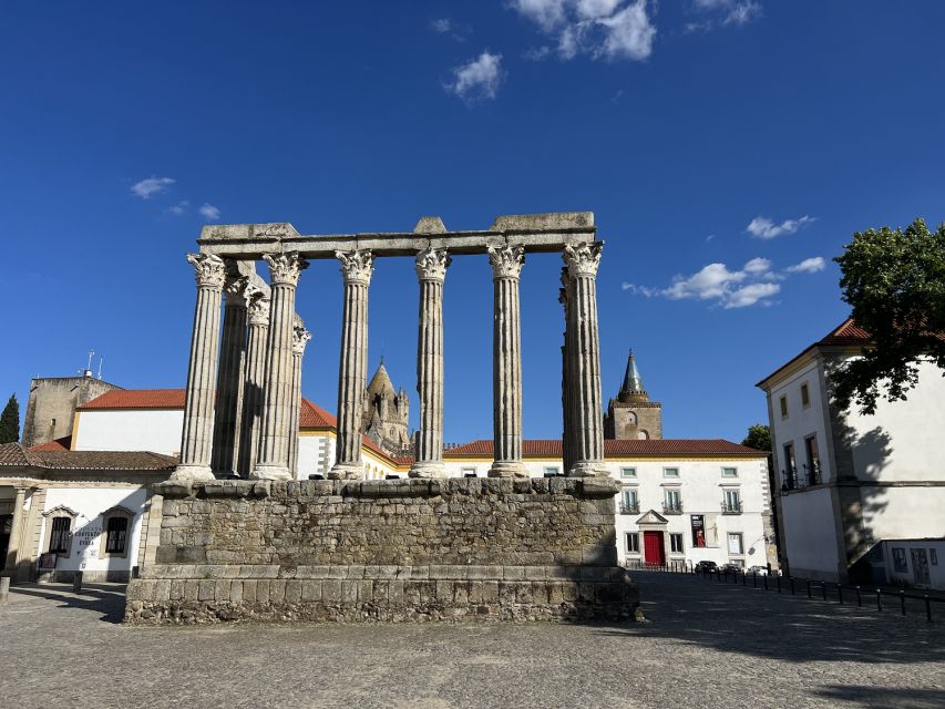 Evora: Ancient Roman Temple & King's Christ Tour - Exploring Évoras Historic Landmarks