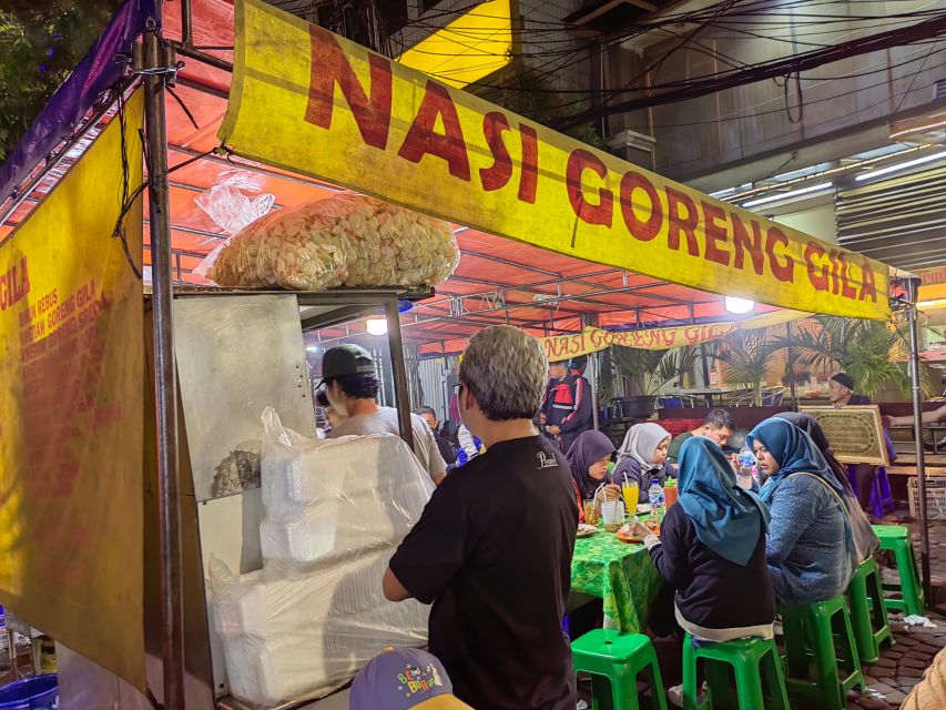Experience Jakarta Street Food Scene With MRT Transportation