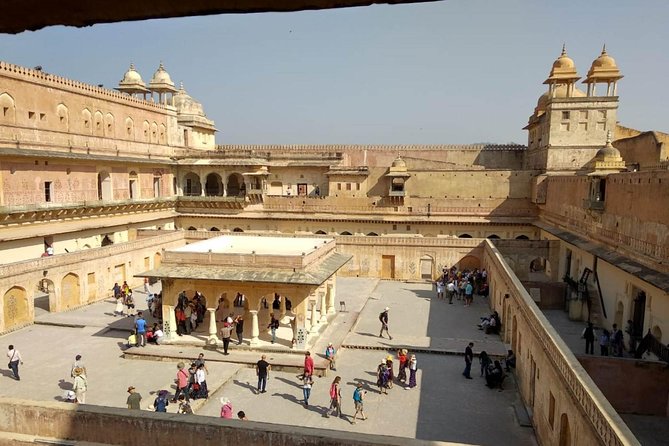 Experience the Best of Jaipur on a Full-Day Sightseeing Tour