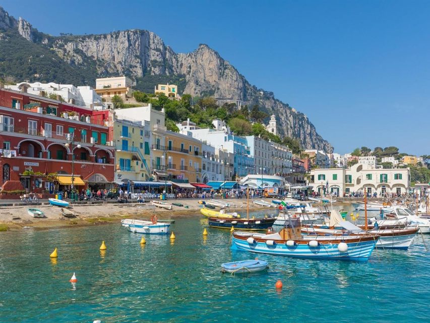 Exploring Italy: From Napoli to Capri