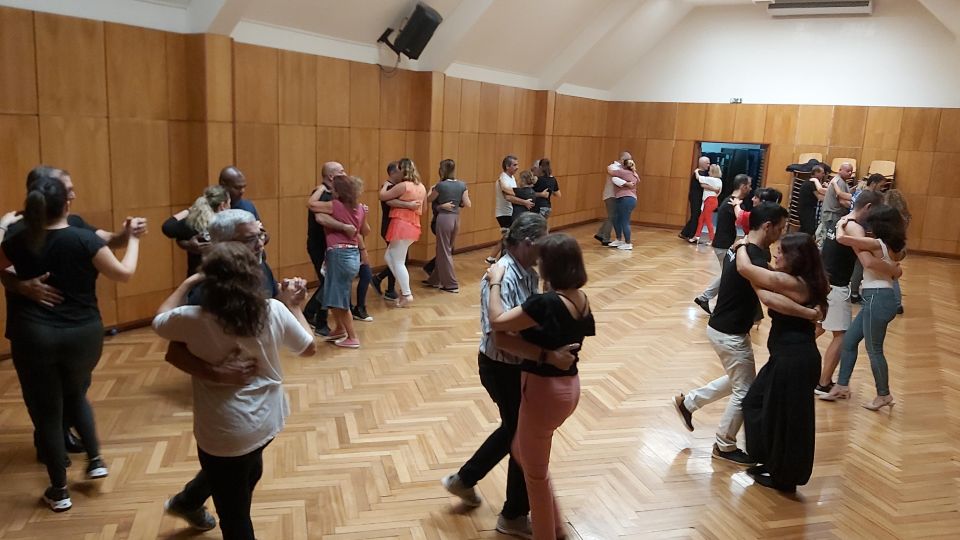 Faro: Private or Group Dance Lessons (Salsa, Bachata, Kizomba) - Salsa, Bachata, and Kizomba Lessons