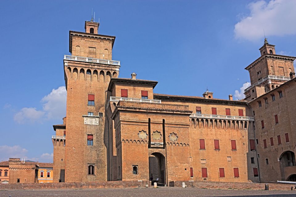 Ferrara: Private Walking Tour With Local Guide