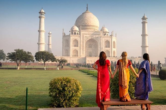 Five Day – Private Luxury Golden Triangle Tour to Agra & Jaipur From New Delhi.