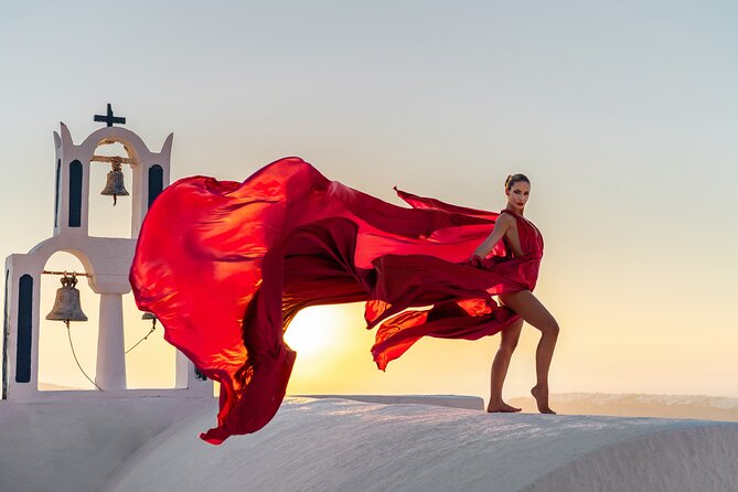 Flying Dress Photoshoot in Santorini by Flying Dress ©