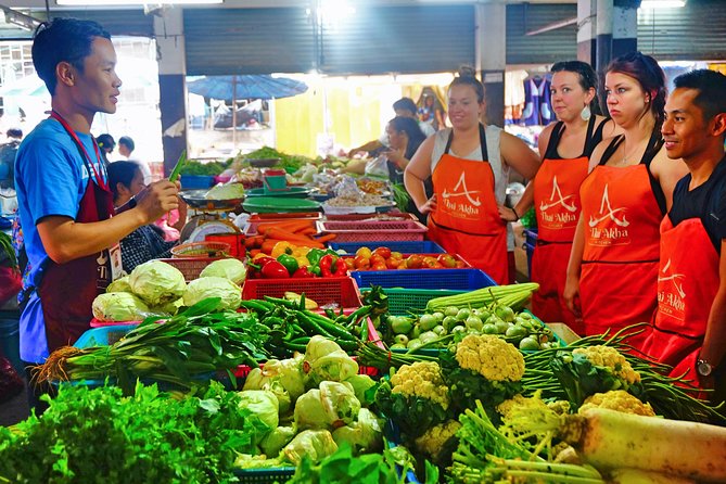 Fresh Local Market Tour - Food Tour in Chiang Mai - Overview and Description