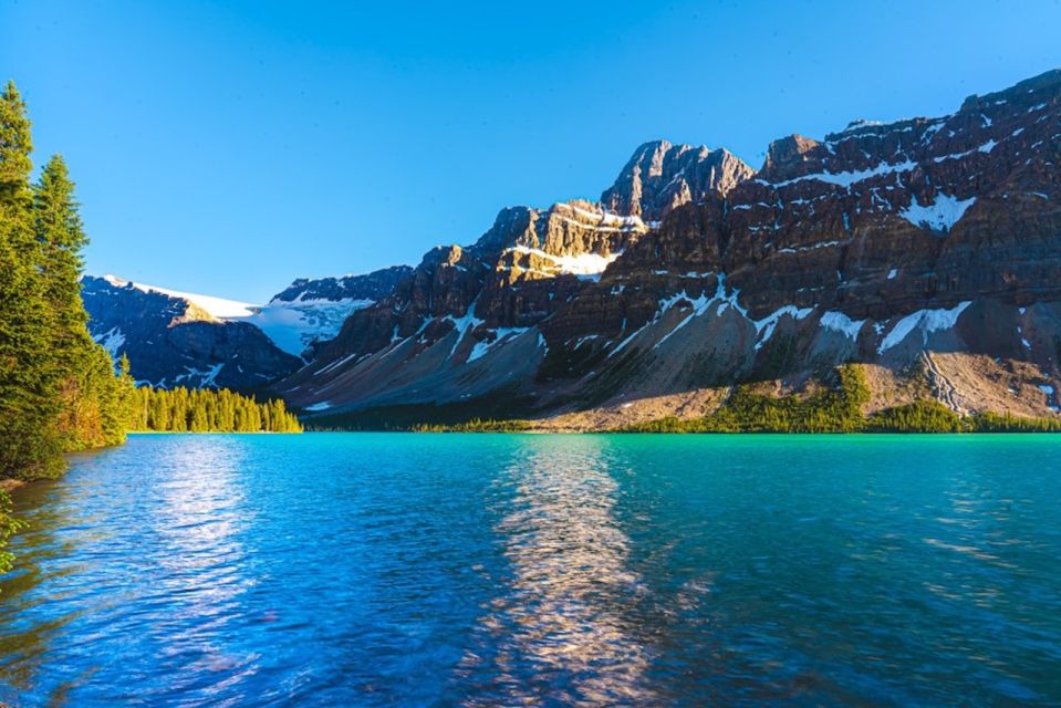 From Banff: Icefields Parkway Small Group Adventure