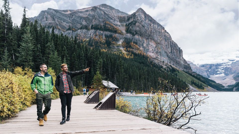 From Banff: Louise & Moraine Lake Guided Hiking Day Trip