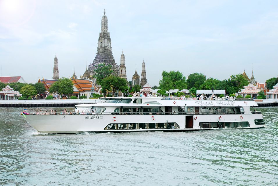 From Bangkok: Ayutthaya Day Tour by Bus With River Cruise