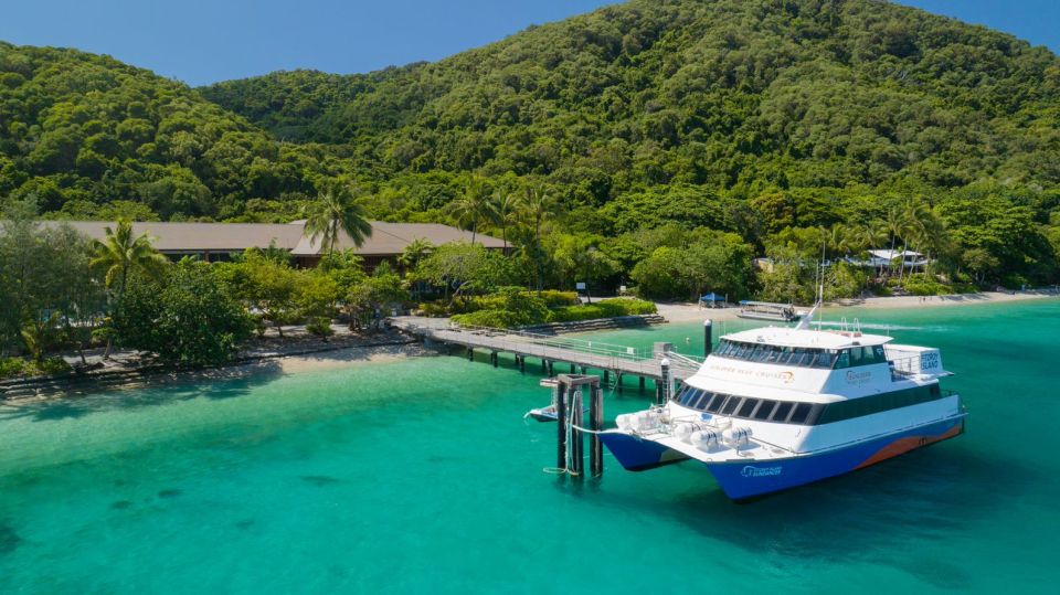 From Cairns: Fitzroy Island Round Trip Boat Transfers