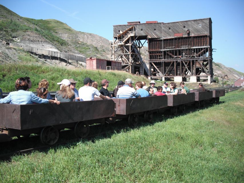 From Calgary: Drumheller and Badlands Tour