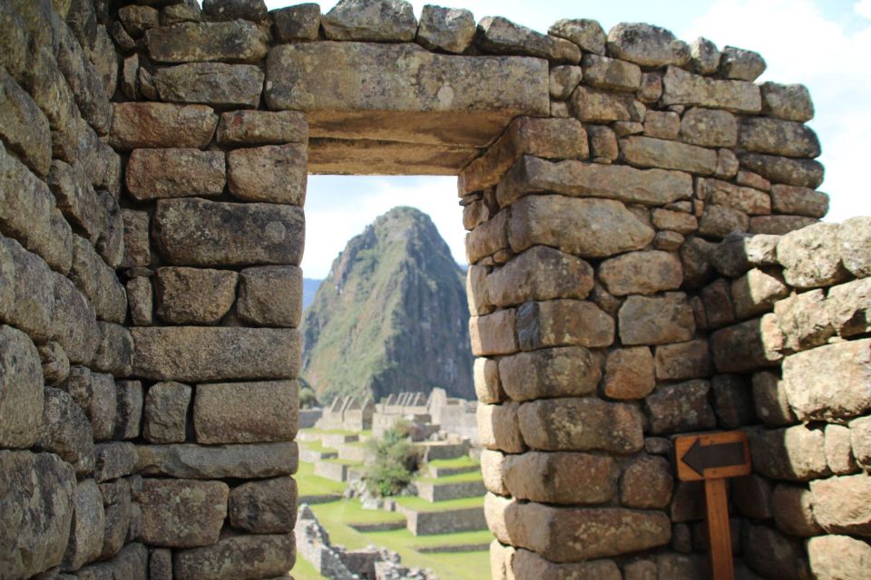 From Cusco : 5 Days Trekking to Machu Picchu and Visit