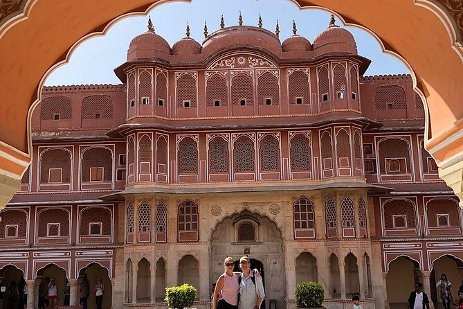 From Delhi: Private Jaipur Tour by Car – All Inclusive