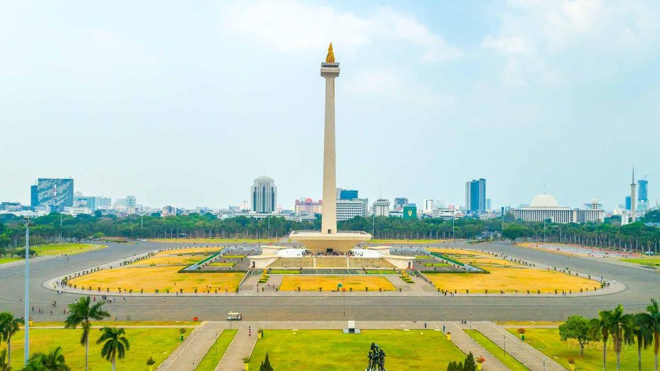 From Jakarta Port: Cultural and Historical City Tour