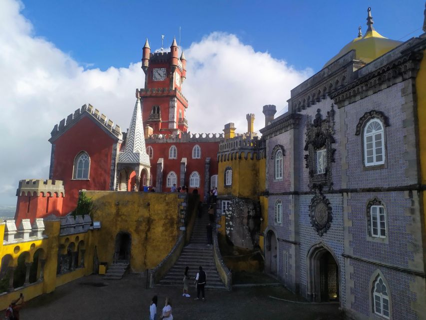 From Lisbon: Nazare and Sintra Private Tour