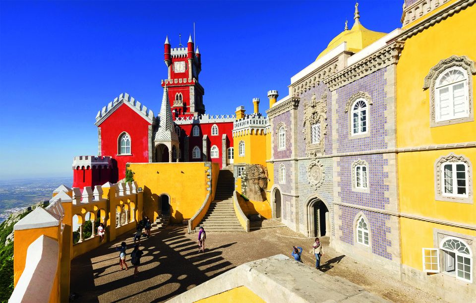 From Lisbon: Sintra, Cascais and Cabo Da Roca Coast Day Tour