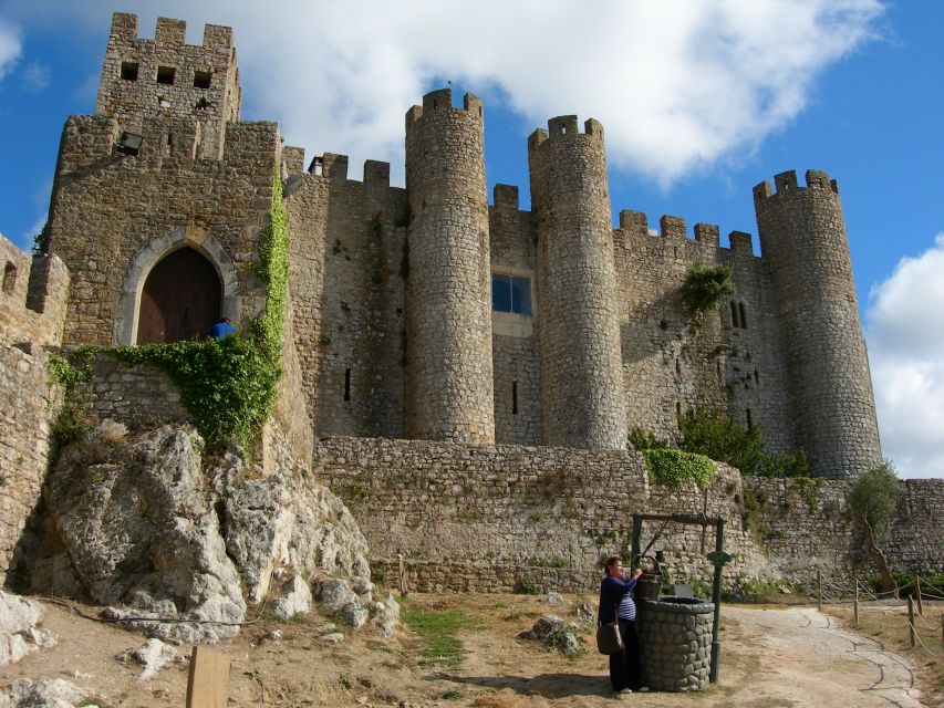 From Lisbon: Town-Hopping Transfer to Porto - Tour Overview