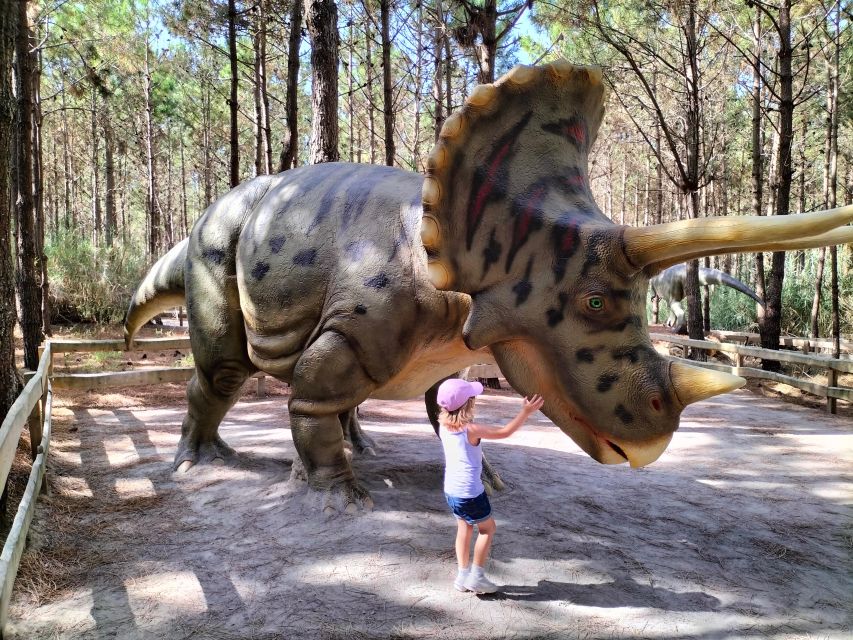 From Lisbon: Trip to Dinosaurs & Little Portugal Theme Parks