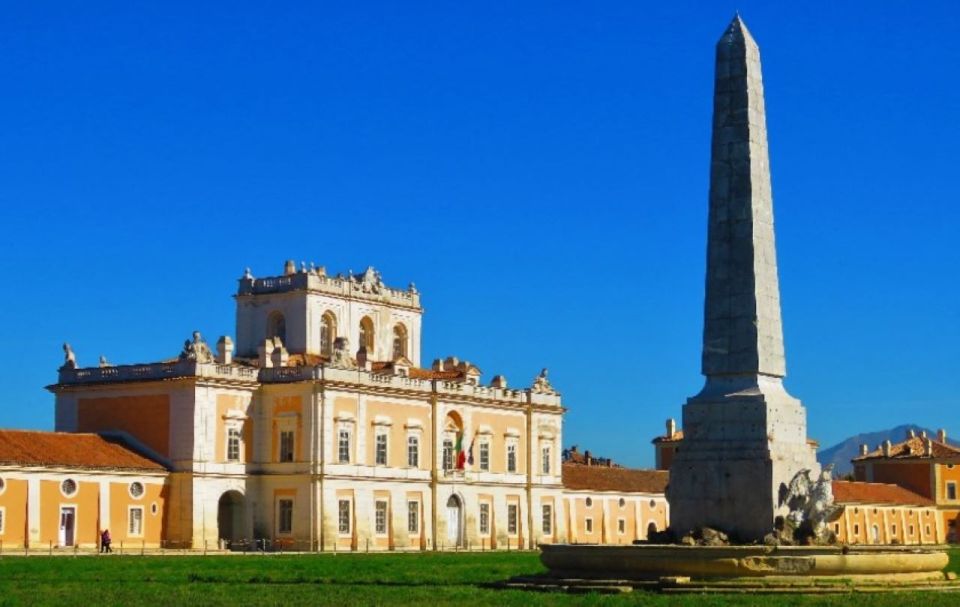 From Naples: Caserta, Aqueduct and Amphitheater Day Tour