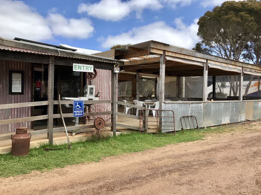 From Penneshaw: Kangaroo Island Shore Excursion Tasting Tour