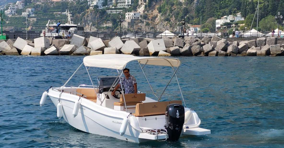 From Pompeii: Full Day Capri Private Boat Trip With Drinks