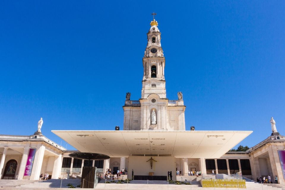 From Porto: Fatima And Miracle Of Santarem Private Day Tour