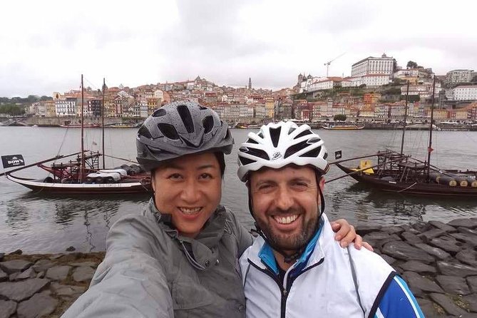 From Porto With View to Gaia: Private Bike Tour #Ducksideofporto