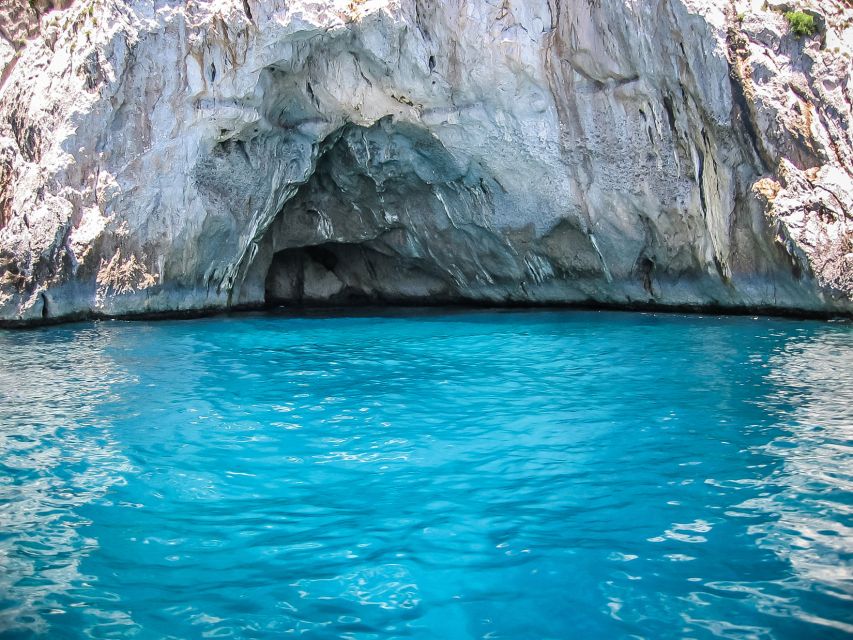 From Rome: 2-Day Capri Excursion With Blue Grotto Visit