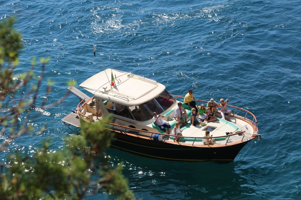 From Salerno: Capri and the Sirenusas Boat Tour